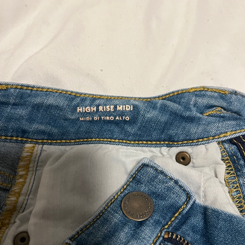 Universal Thread High Rise Shorts - Picture 4 of 4